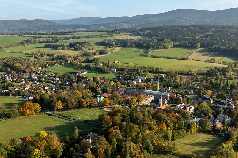 Obec Jindřichovice pod Smrkem
