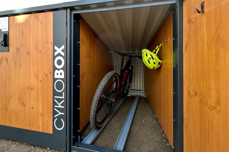 Úschovna kol a zavazadel Turnov